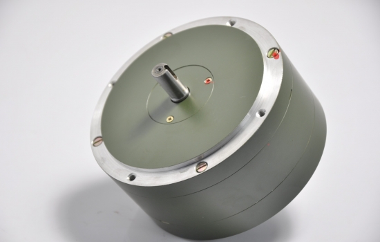 力矩電機控制器接線方法是什么？